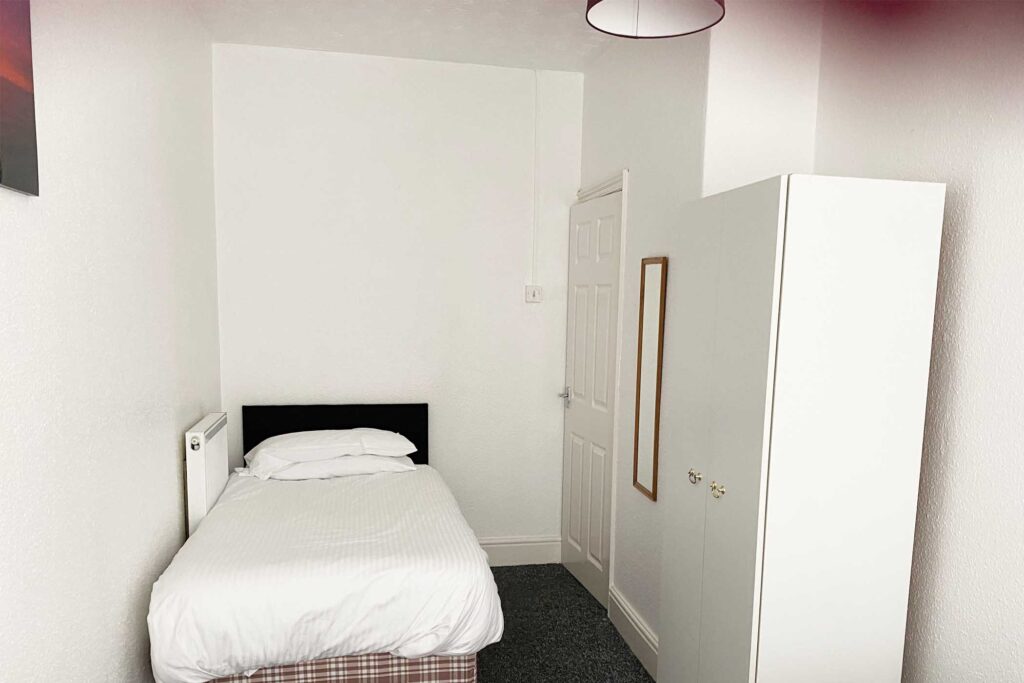 serviced apartment short stay UK